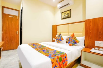 hotel emirates suite