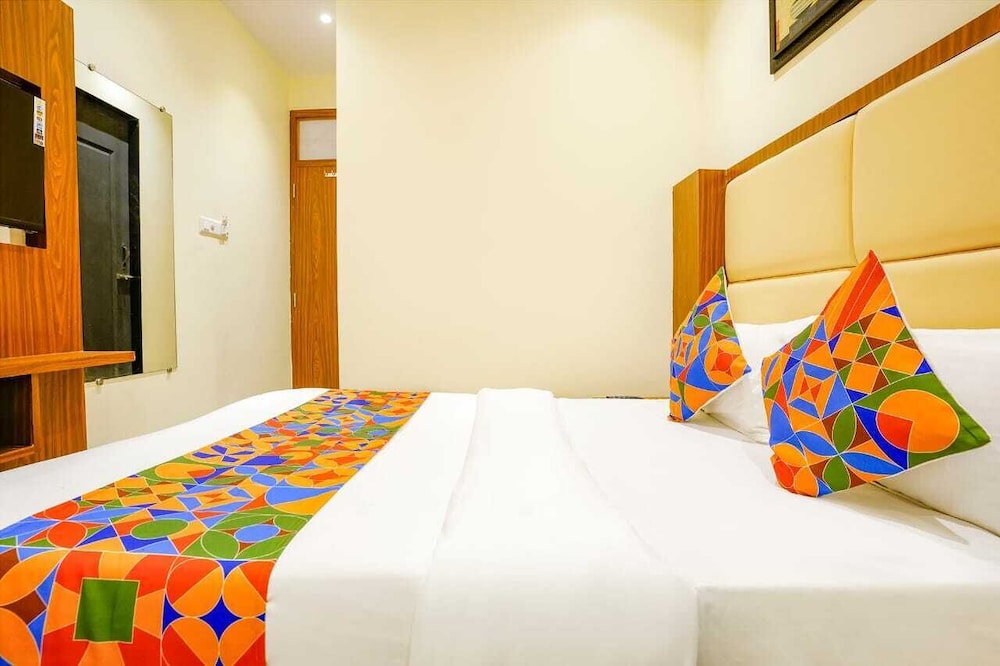 hotel emirates suite