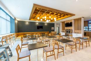 hyatt place eagle pass