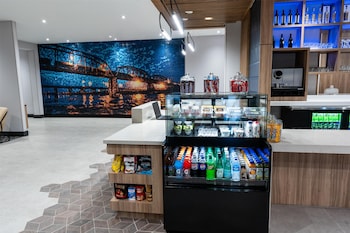 hyatt place eagle pass