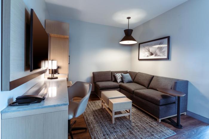 hyatt place eagle pass
