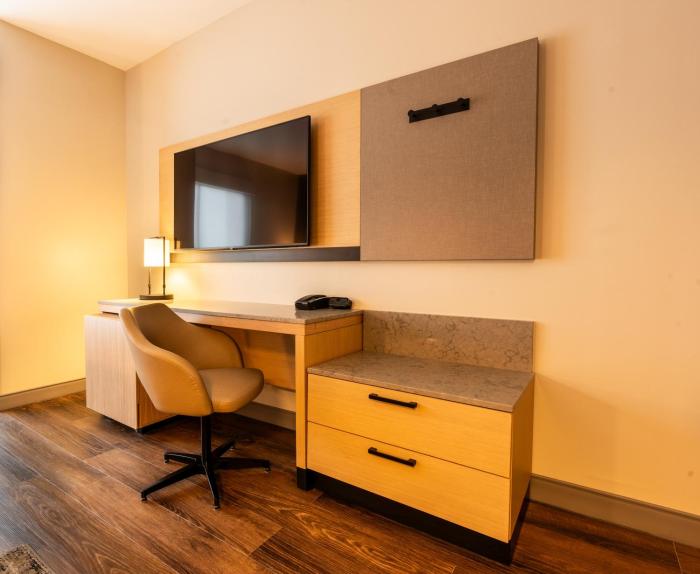 hyatt place eagle pass