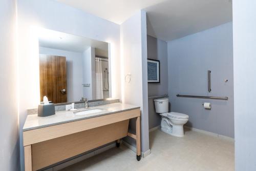 hyatt place eagle pass