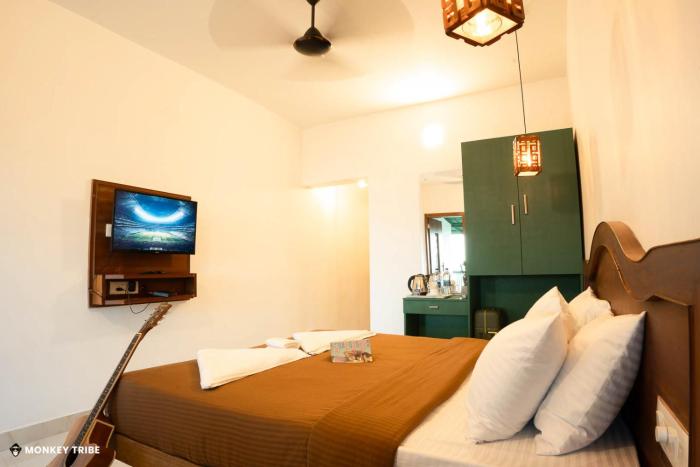 monkey tribe lite munnar