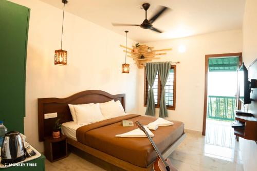 monkey tribe lite munnar