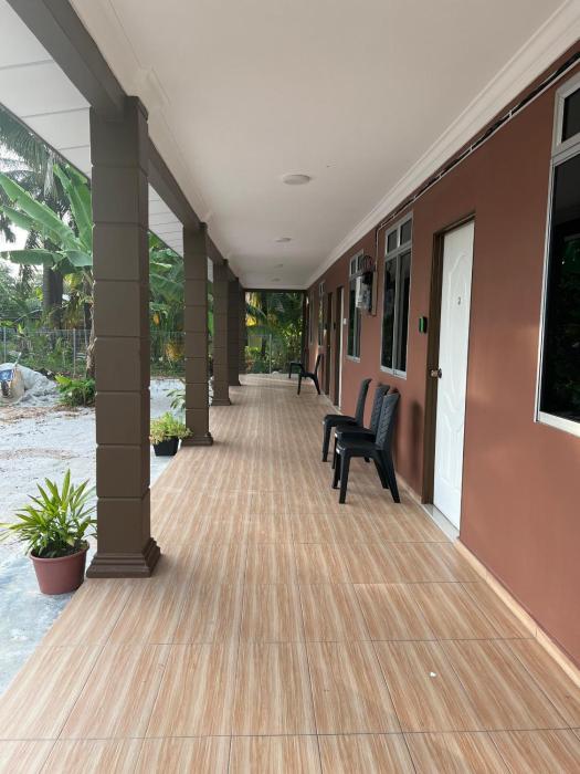 sialang damai inn