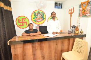 Shri Sita Vallabh Padchhaya,,2 star