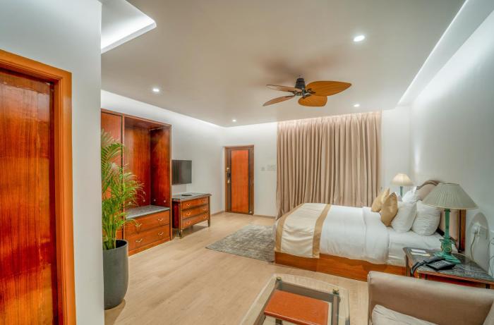 madras chronicle bay resort and spa