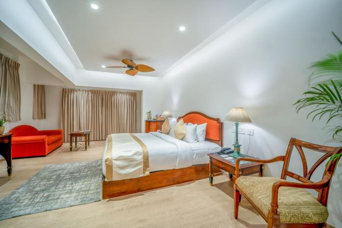 madras chronicle bay resort and spa