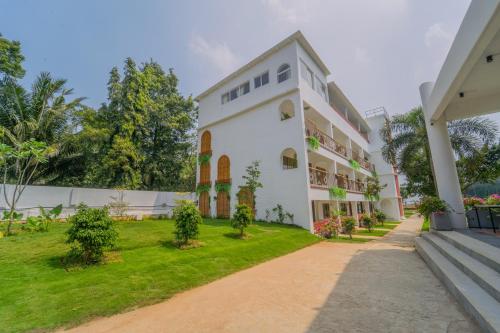 madras chronicle bay resort and spa