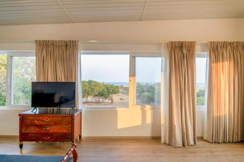 madras chronicle bay resort and spa