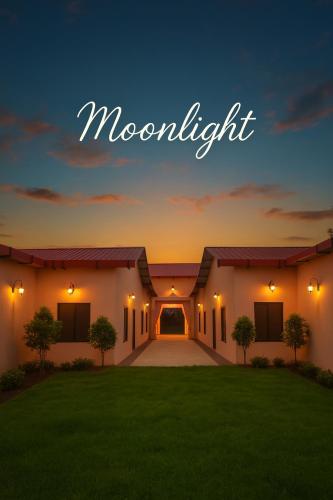 moonvilla banquet and hotels