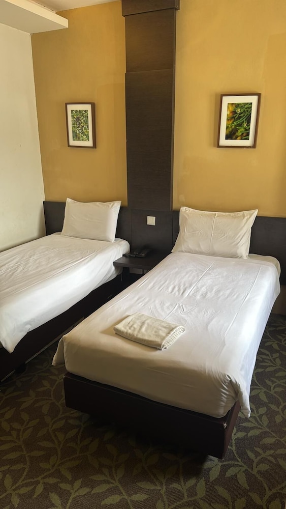 the quay hotel little india