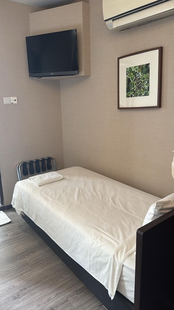 the quay hotel little india