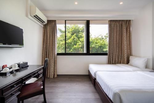 the quay hotel little india