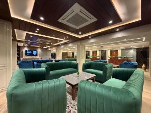 the olive hotel srinagar