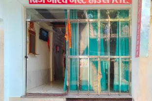 collection o mathura railway junction formerly brij gaurav guest house