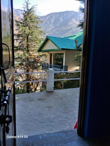 himalayan hostel