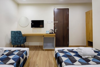 whiteridge premium hotel hitech city