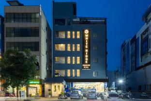 whiteridge premium hotel hitech city