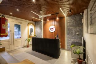 whiteridge premium hotel hitech city