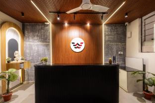 whiteridge premium hotel hitech city