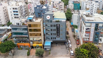 whiteridge premium hotel hitech city