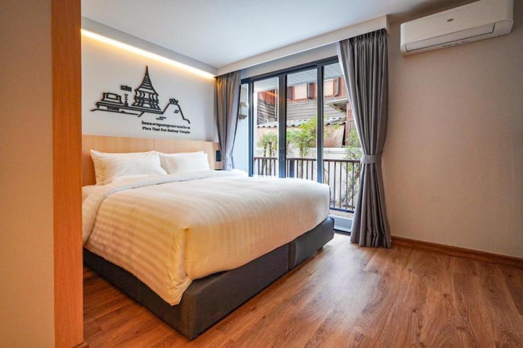 march hotel and suite chiang mai