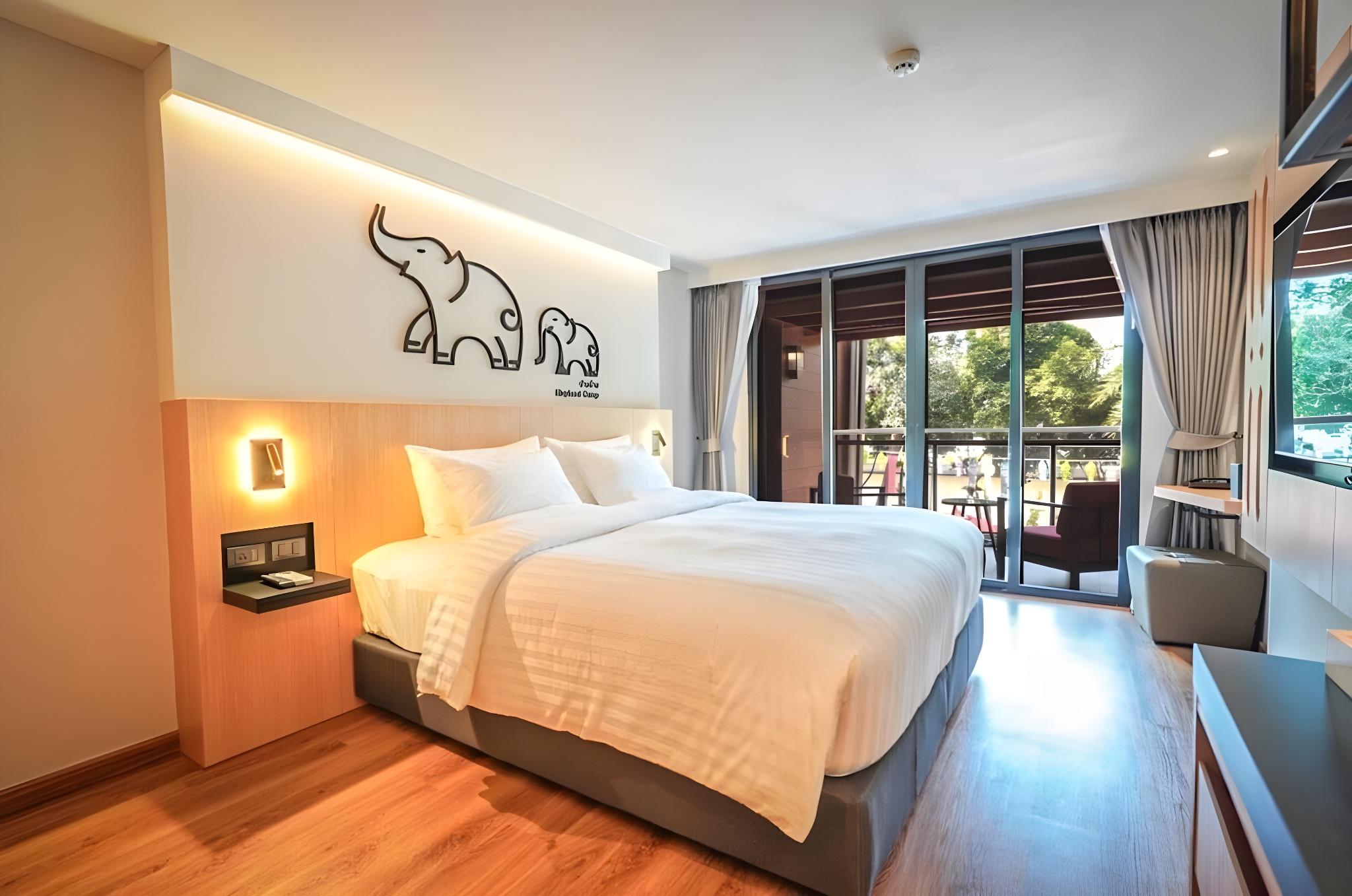march hotel and suite chiang mai