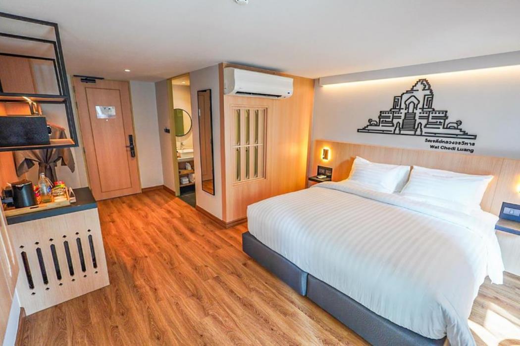 march hotel and suite chiang mai