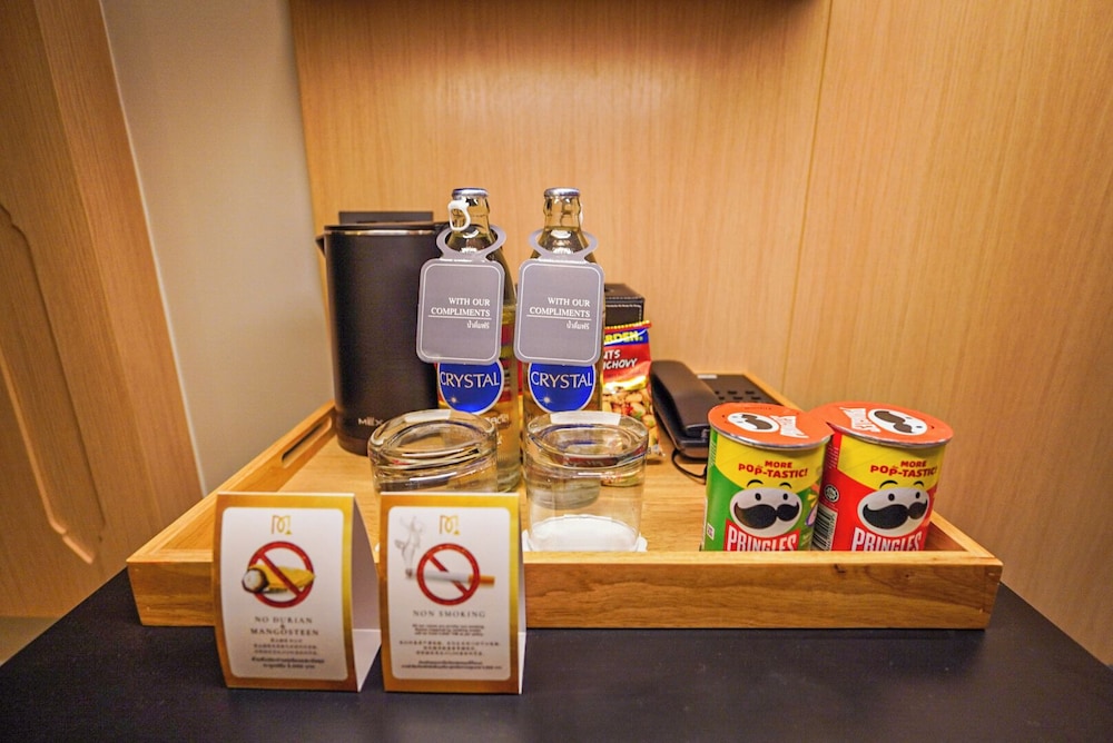 march hotel and suite chiang mai