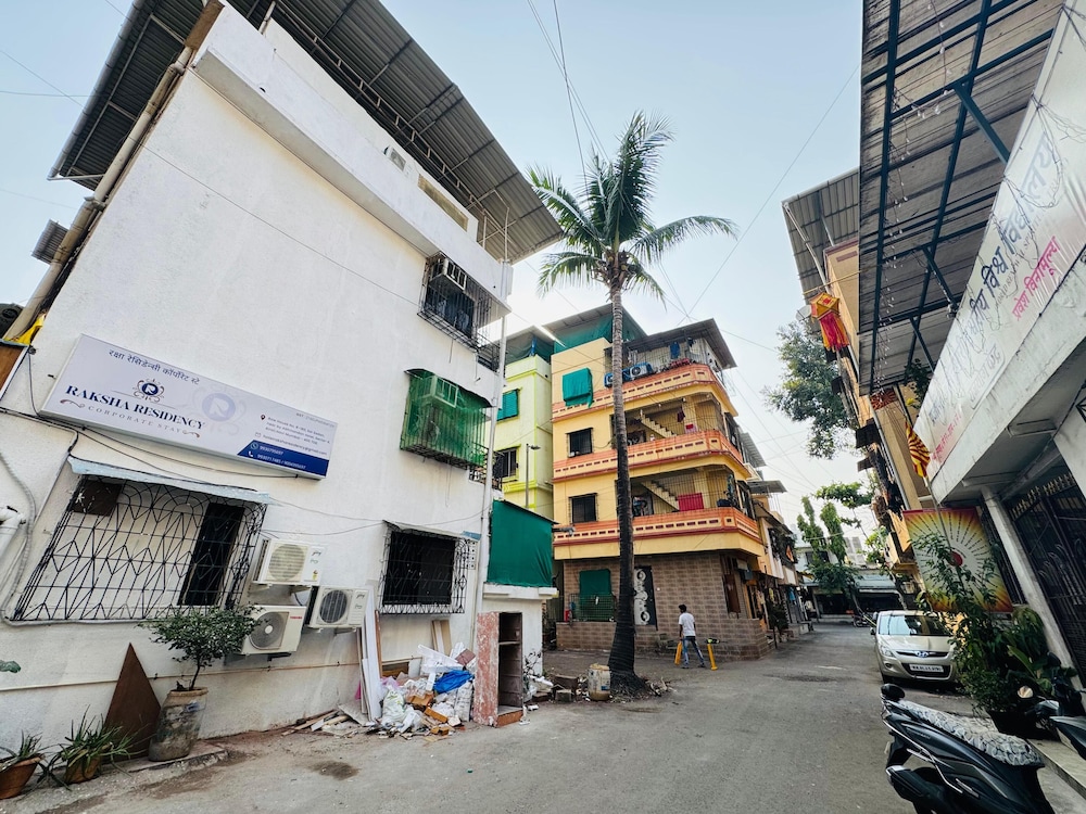 hotel raksha residency