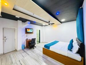 hotel raksha residency