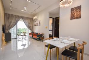 cozy corner in johor bahru danga bay by widebed jb