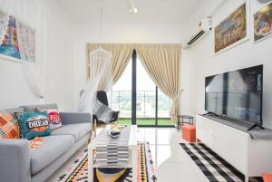 cozy corner in johor bahru danga bay by widebed jb