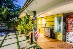 surprised homestay by ubook