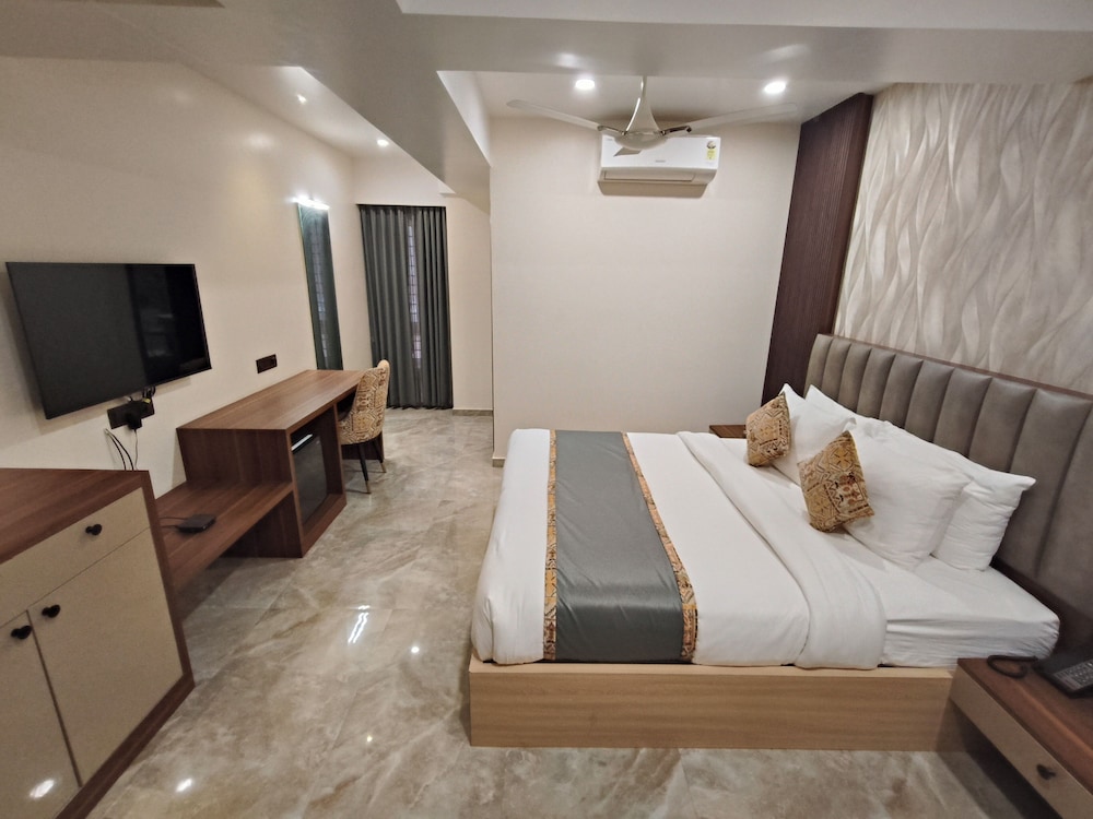 light house suites hubballi