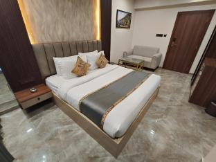 light house suites hubballi