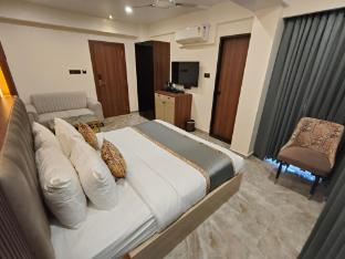light house suites hubballi