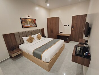 light house suites hubballi