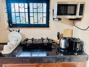 caroline guest house 07