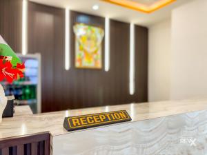 raghuveer sadan near ram mandir 10 min walk