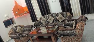 hariom home stay by grb