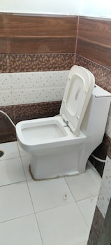 hariom home stay by grb