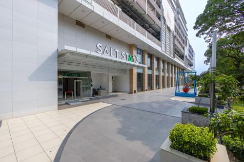 saltstayz premier mohali chandigarh