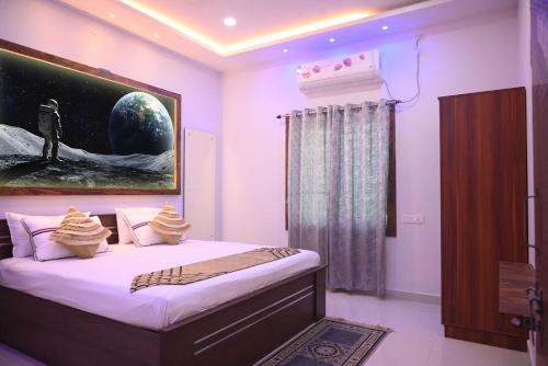 Moon Guest House,,2 star