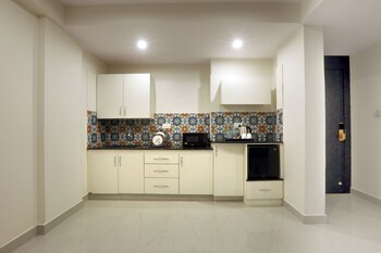 the hoften sterling plaza near kempegowda international airport