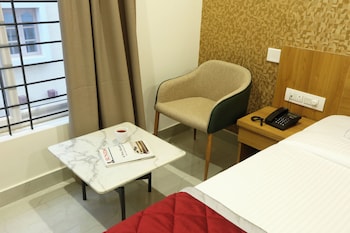 the hoften sterling plaza near kempegowda international airport