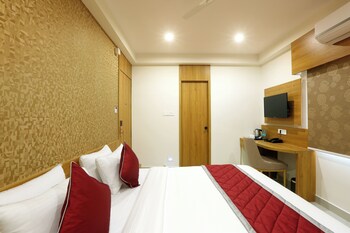 the hoften sterling plaza near kempegowda international airport