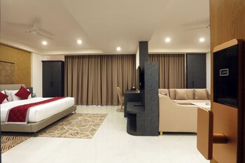 the hoften sterling plaza near kempegowda international airport